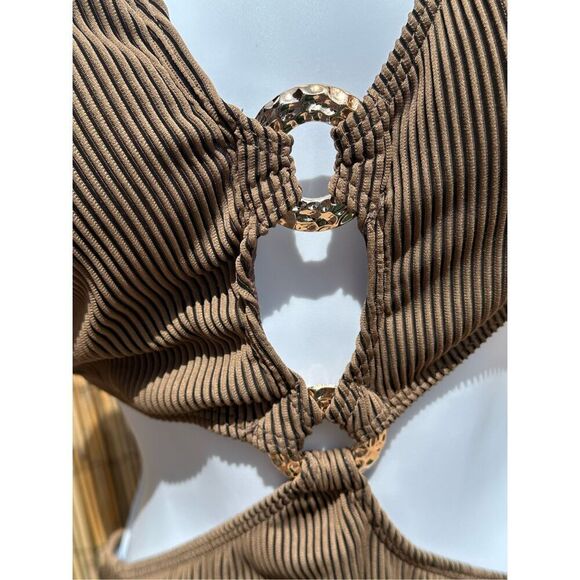 Prettylittlething Sexy Brown Rib Ring One Piece Size 10 - Picture 3 of 9